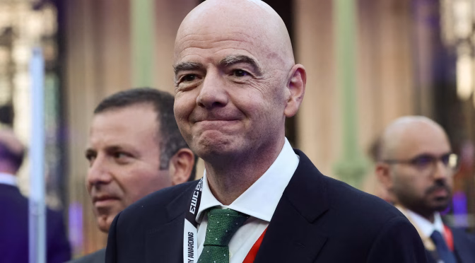 UEFA Siapkan Gugatan Kriminal untuk Tuntut Infantino